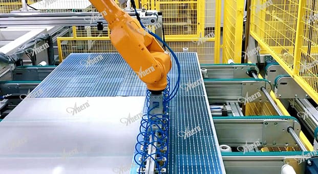 Mono PERC Half-Cut Solar Panels Advantages