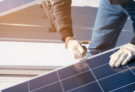 How to Choose an Inverter for Rooftop Solar Power System Installation?
