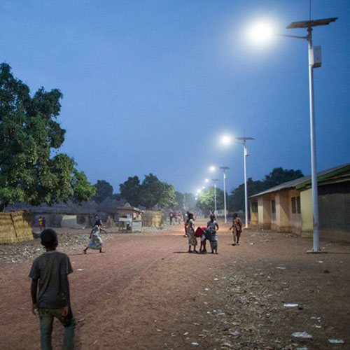 200 watts solar street light