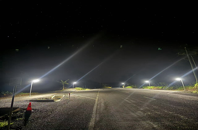 Anern SLZ‑60W All‑in‑One Solar Street Lights with Poles in Samoa Coastal Road Lighting Project