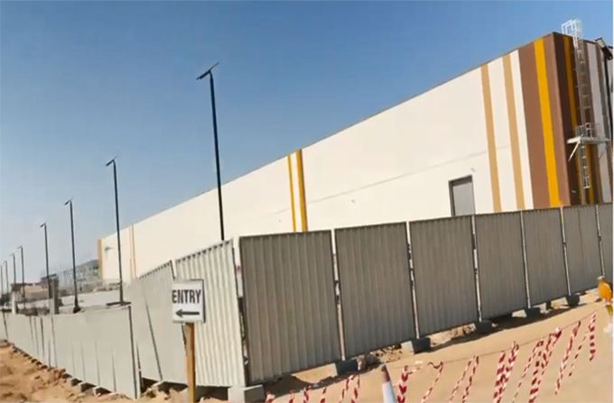 Anern 33 Sets of SLZ2-100W Solar Street Lights in UAE Public Infrastructure Project