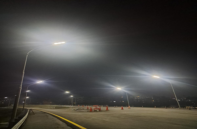 Anern 60 Sets of SLV‑120W Solar Street Lights in Nepal Municipal Lighting Project
