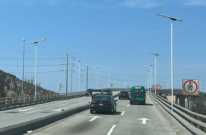 Anern 68 Sets of SLZ‑120W Solar Street Lights in Mexico Community Lighting Project